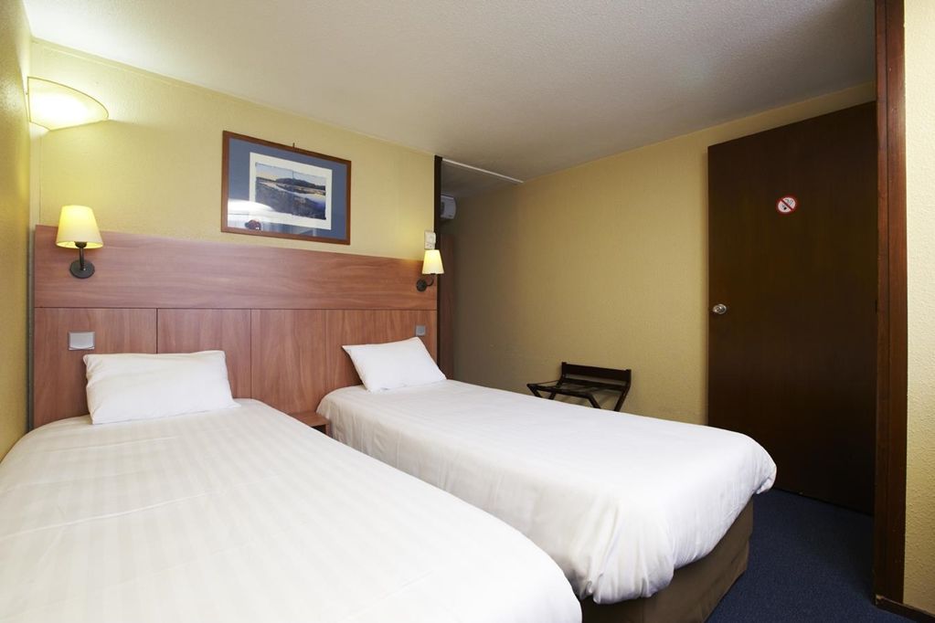 Kyriad Angers Sud Ponts-De-Ce Les Ponts-de-Cé Room photo