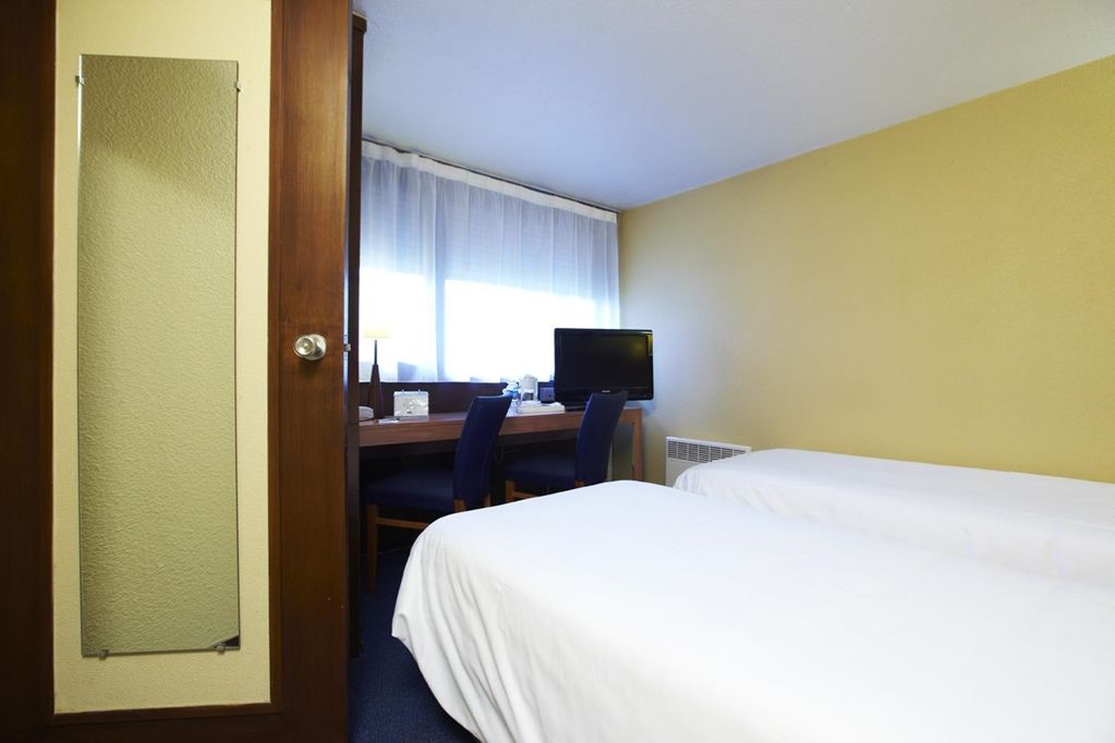 Kyriad Angers Sud Ponts-De-Ce Les Ponts-de-Cé Room photo